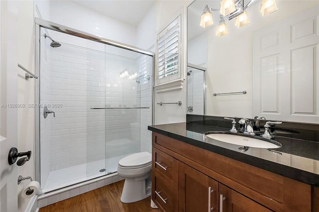 19651 Riverside Dr, Jupiter, FL 33469