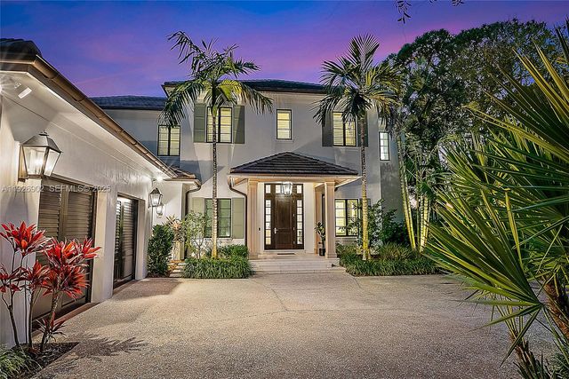 19651 Riverside Dr, Jupiter, FL 33469