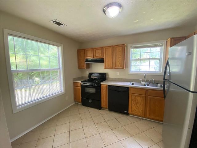 1325 Old Victorian Court, Duluth, GA 30096