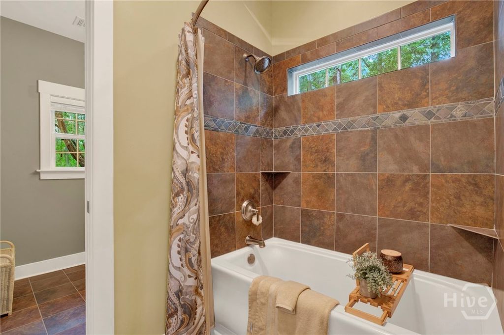 Image 33 of property listing at 145 Demeries Lake Lane, Richmond Hill, GA 31324