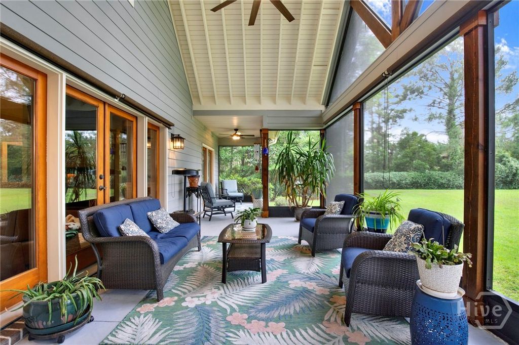 Image 38 of property listing at 145 Demeries Lake Lane, Richmond Hill, GA 31324