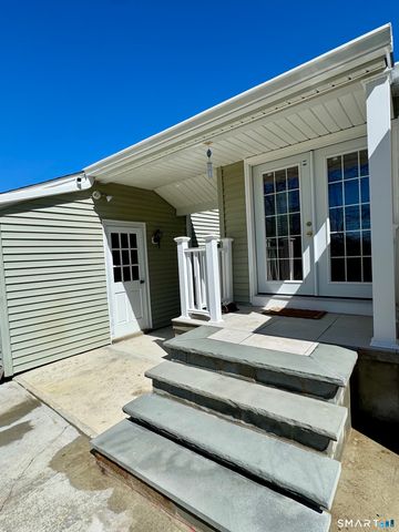 13 Karen Road, Danbury, CT 06811