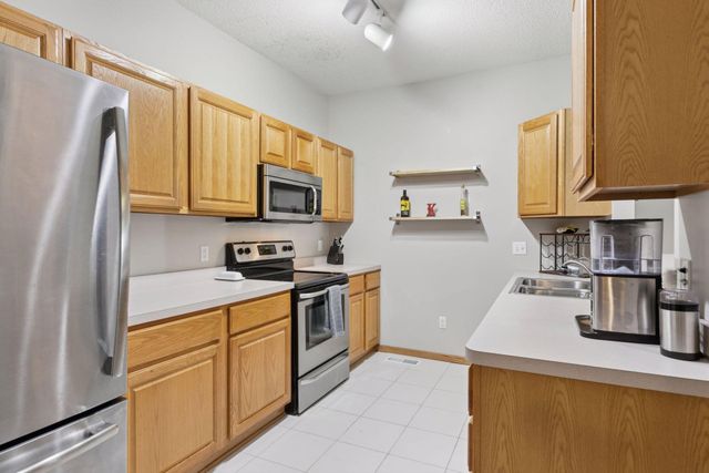 12977 Echo Lane, Apple Valley, MN 55124