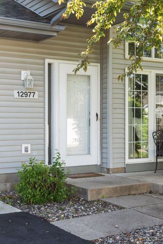 12977 Echo Lane, Apple Valley, MN 55124