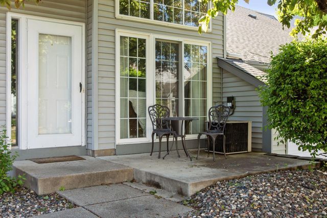 12977 Echo Lane, Apple Valley, MN 55124