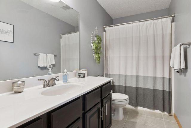 12977 Echo Lane, Apple Valley, MN 55124