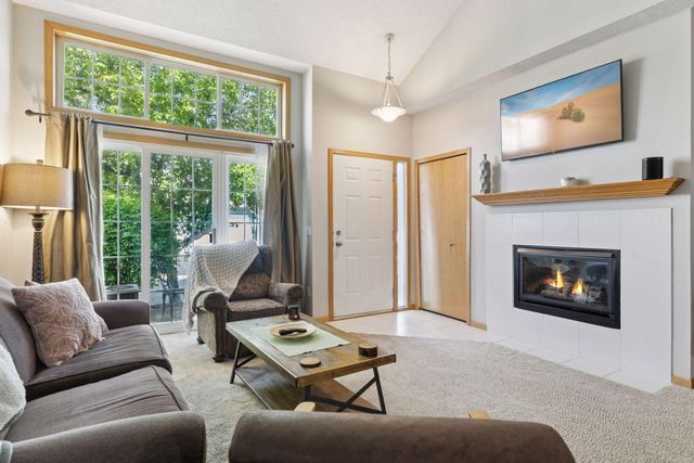 12977 Echo Lane, Apple Valley, MN 55124