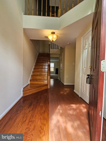 13918 LUDINGTON PL, Centreville, VA 20121