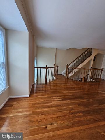 13918 LUDINGTON PL, Centreville, VA 20121