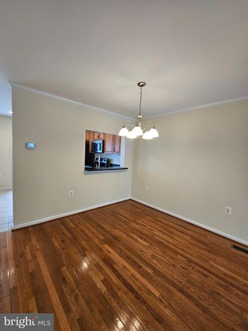 13918 LUDINGTON PL, Centreville, VA 20121