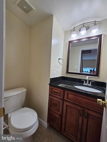 13918 LUDINGTON PL, Centreville, VA 20121