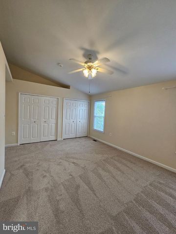 13918 LUDINGTON PL, Centreville, VA 20121