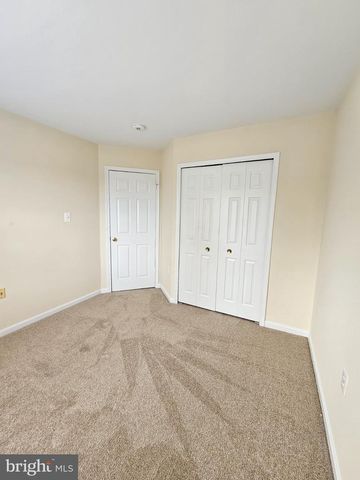 13918 LUDINGTON PL, Centreville, VA 20121