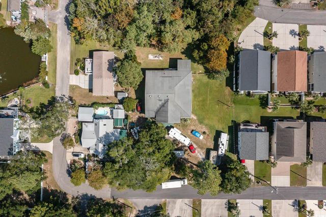 614 21st Ave. N, North Myrtle Beach, SC 29582