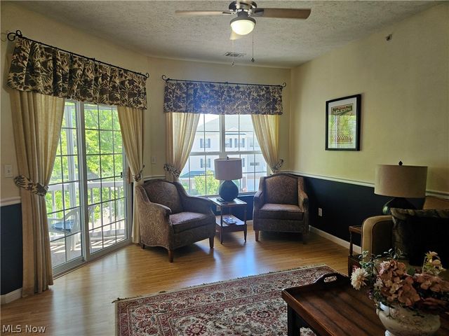 718 Aqua Marine Boulevard, Avon Lake, OH 44012