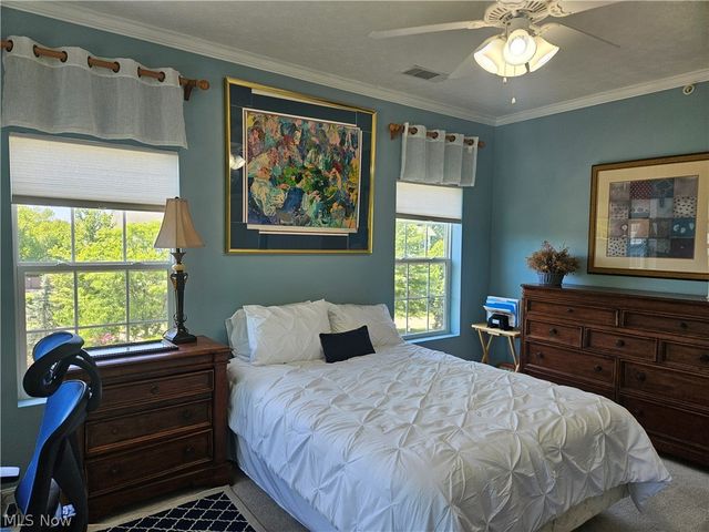 718 Aqua Marine Boulevard, Avon Lake, OH 44012