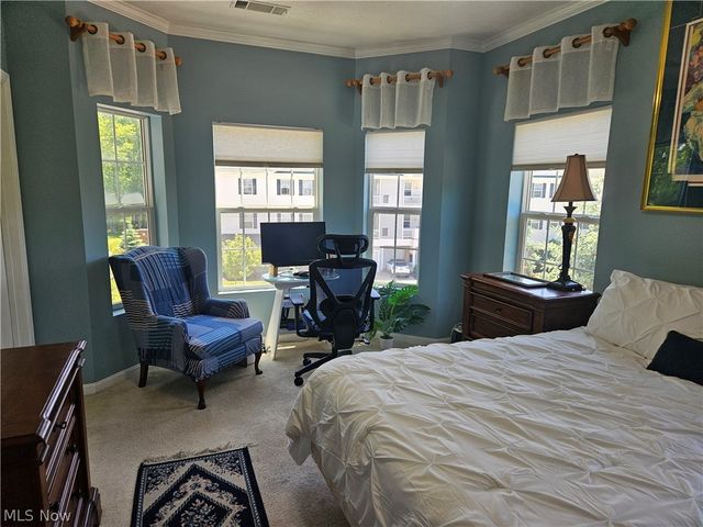 718 Aqua Marine Boulevard, Avon Lake, OH 44012