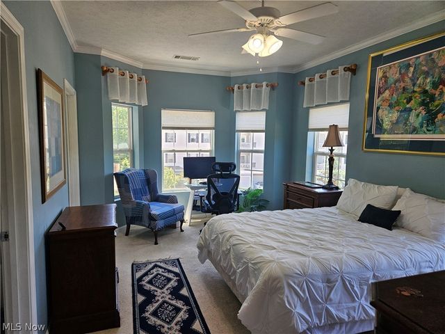 718 Aqua Marine Boulevard, Avon Lake, OH 44012