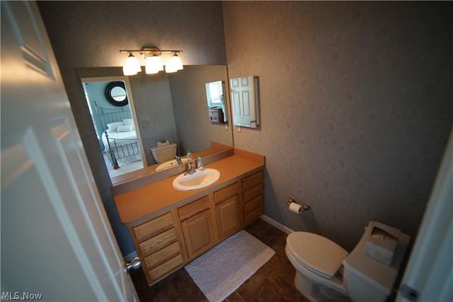 718 Aqua Marine Boulevard, Avon Lake, OH 44012