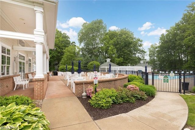 718 Aqua Marine Boulevard, Avon Lake, OH 44012