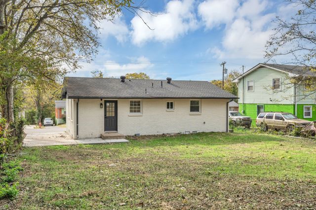 2516 Allenwood Dr, Nashville, TN 37207