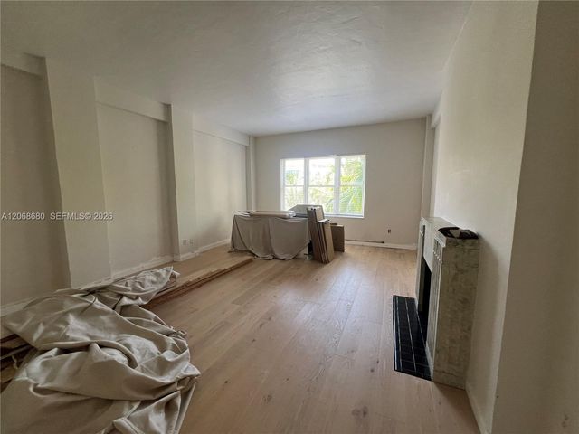 2421 Lake Pancoast Drive 4D, Miami Beach, FL 33140