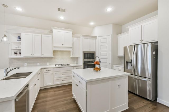 8755 Blue Coral Lane, Cypress, TX 77433