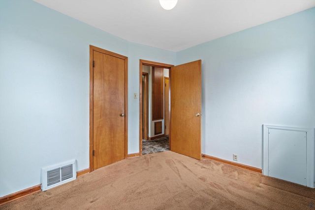 3139 N 75th STREET, Milwaukee, WI 53216