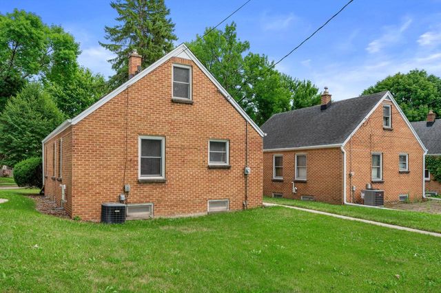 3139 N 75th STREET, Milwaukee, WI 53216