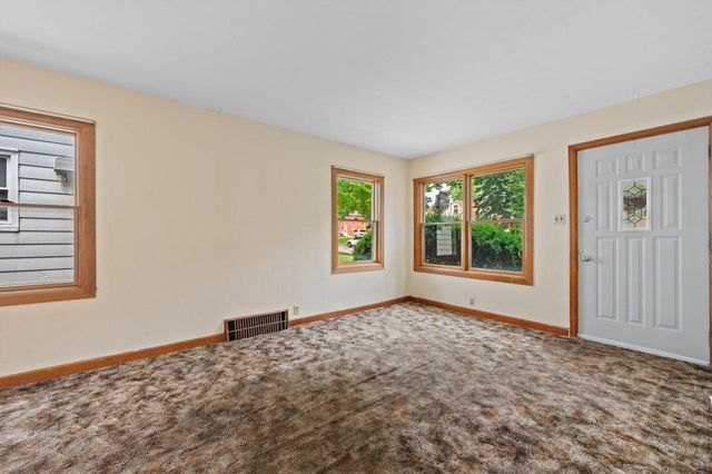 3139 N 75th STREET, Milwaukee, WI 53216