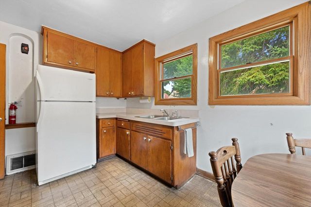 3139 N 75th STREET, Milwaukee, WI 53216