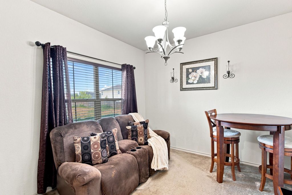 7101 Creighton Court, Fort Worth, TX 76120 — photo 5