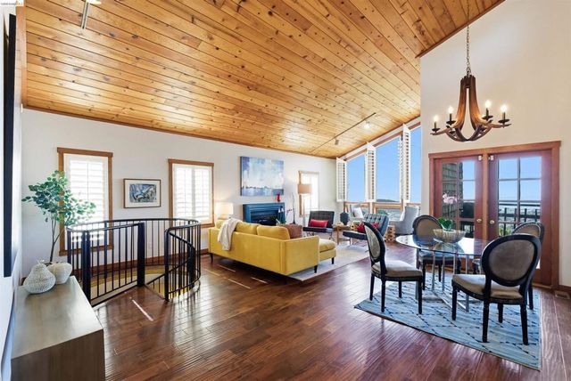 8440 8440 Terrace Dr, El Cerrito, CA 94530