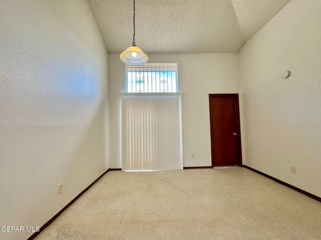 11357 LAKE ERIE Drive, El Paso, TX 79936