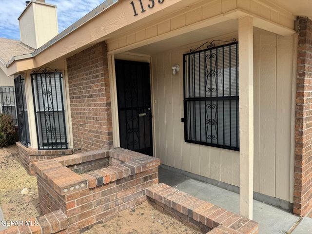 11357 LAKE ERIE Drive, El Paso, TX 79936