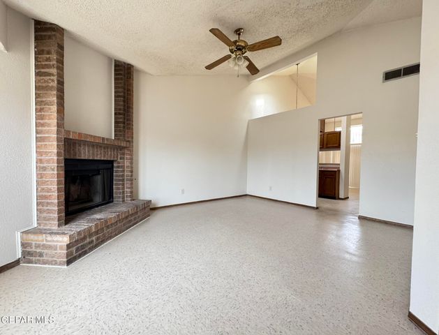 11357 LAKE ERIE Drive, El Paso, TX 79936