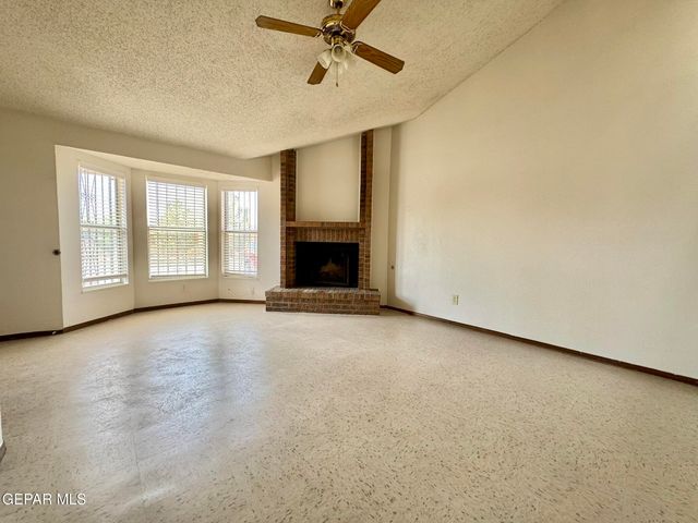 11357 LAKE ERIE Drive, El Paso, TX 79936