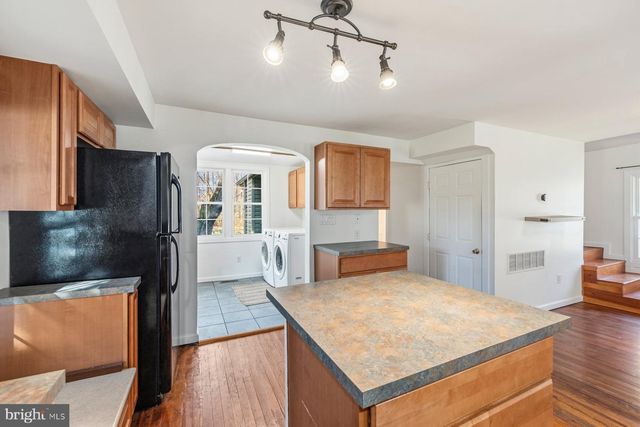 5188 SKINNERS NECK RD, Rock Hall, MD 21661
