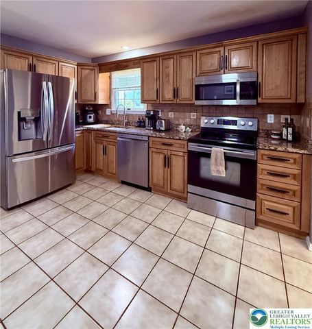 510 Greenview Drive, Northampton Boro, PA 18067