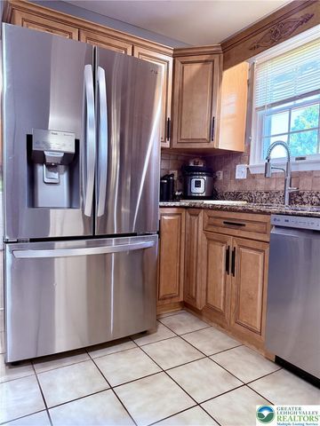 510 Greenview Drive, Northampton Boro, PA 18067