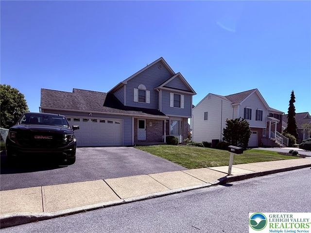 510 Greenview Drive, Northampton Boro, PA 18067