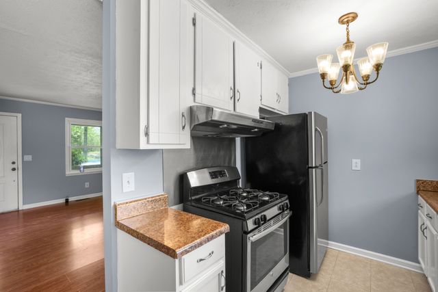 1106 Highway 48, S, Dickson, TN 37055