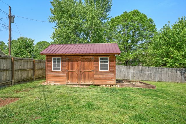 1106 Highway 48, S, Dickson, TN 37055