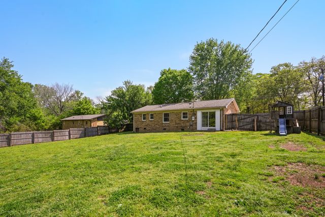 1106 Highway 48, S, Dickson, TN 37055