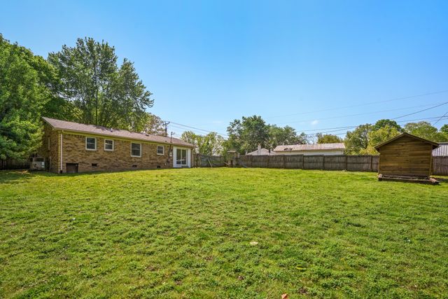 1106 Highway 48, S, Dickson, TN 37055