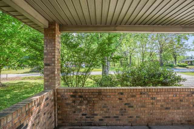 1106 Highway 48, S, Dickson, TN 37055
