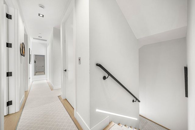 927 Witherspoon Lane, Delray Beach, FL 33483