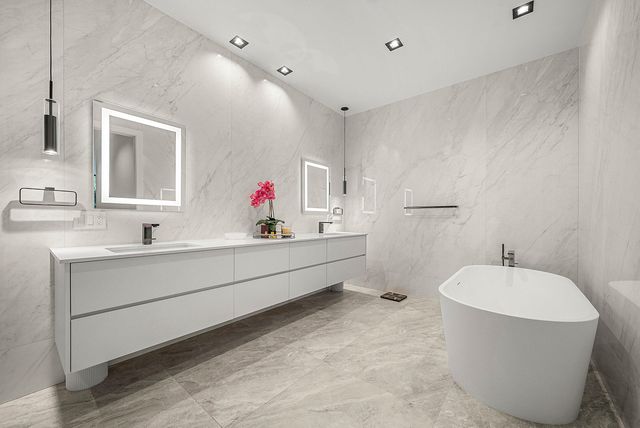 927 Witherspoon Lane, Delray Beach, FL 33483