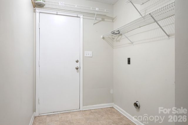 8940 Raven Park Drive, Charlotte, NC 28216