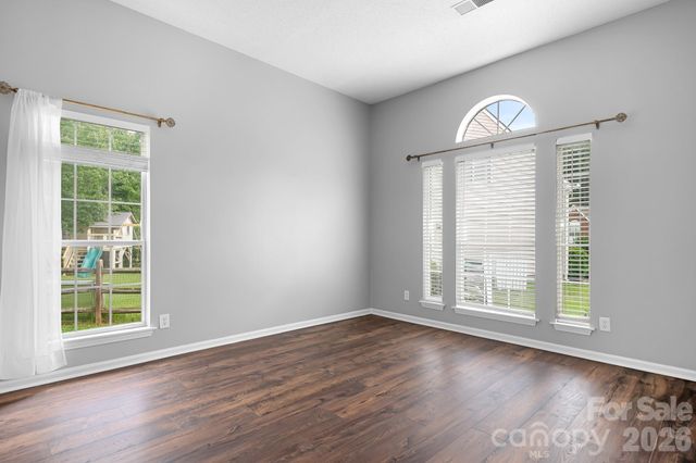 8940 Raven Park Drive, Charlotte, NC 28216